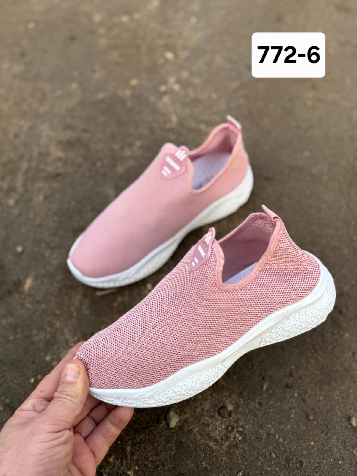 фото летние женские кроссовки оптом