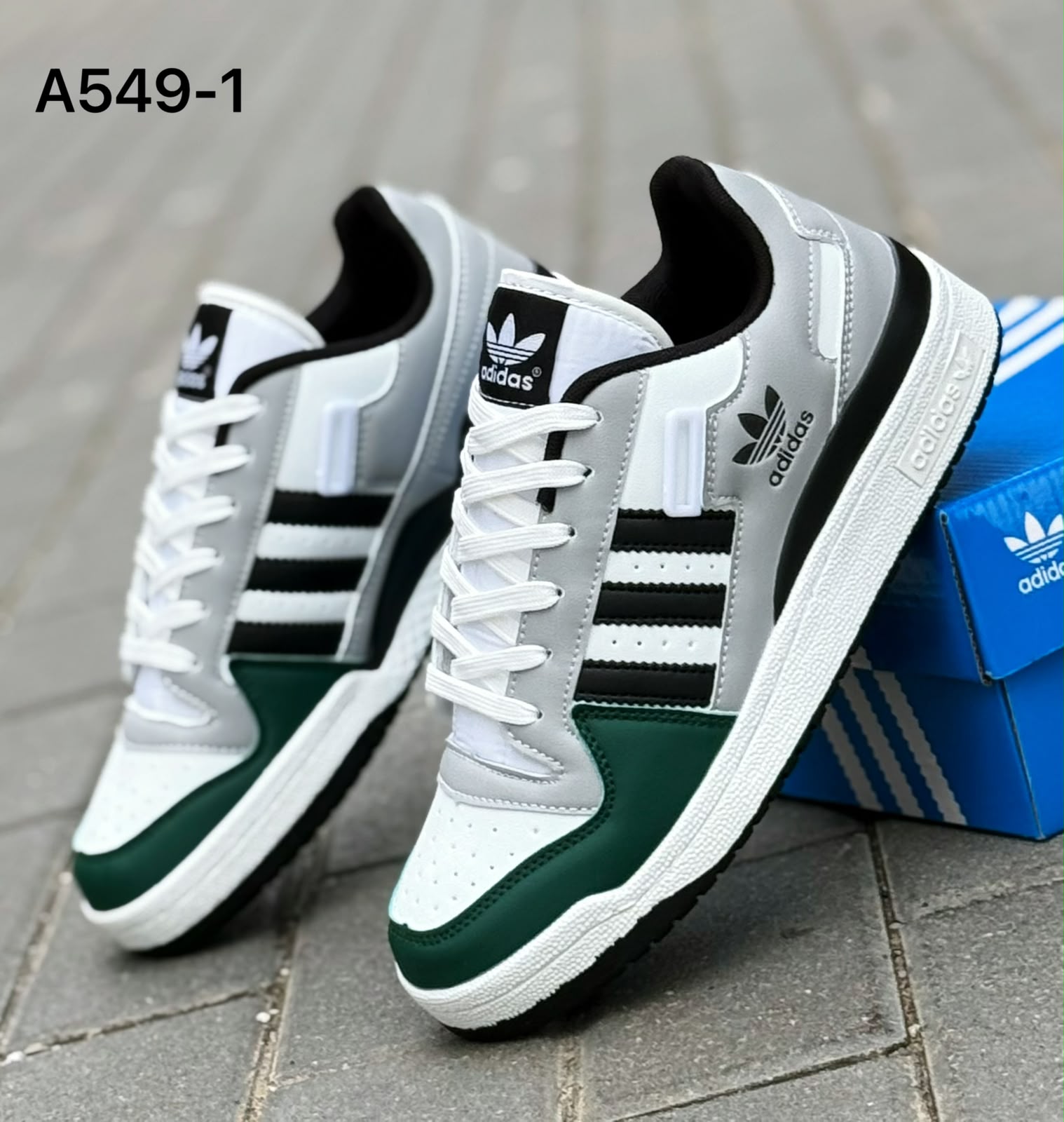 фото Мужские весенние кроссовки Adidas 338620 оптом с доставкой
