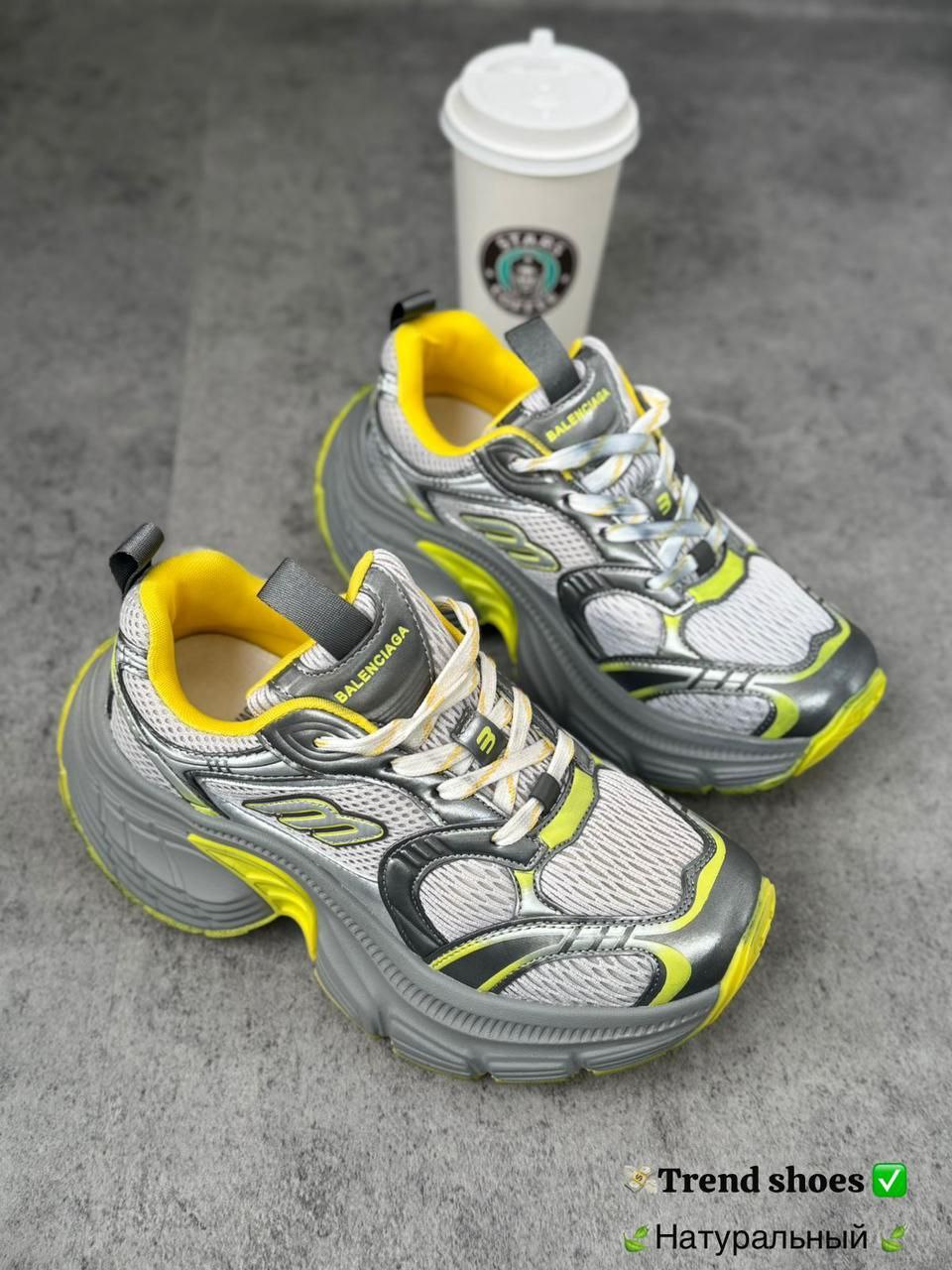 фото весенние женские кроссовки оптом