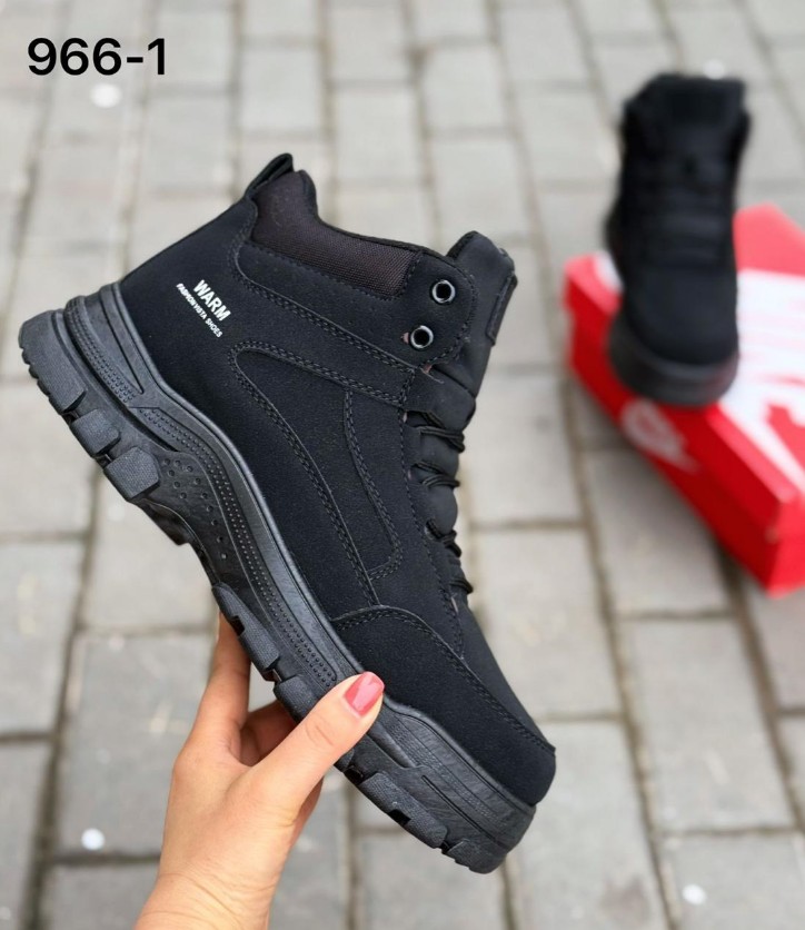 фото зимние мужские ботинки оптом