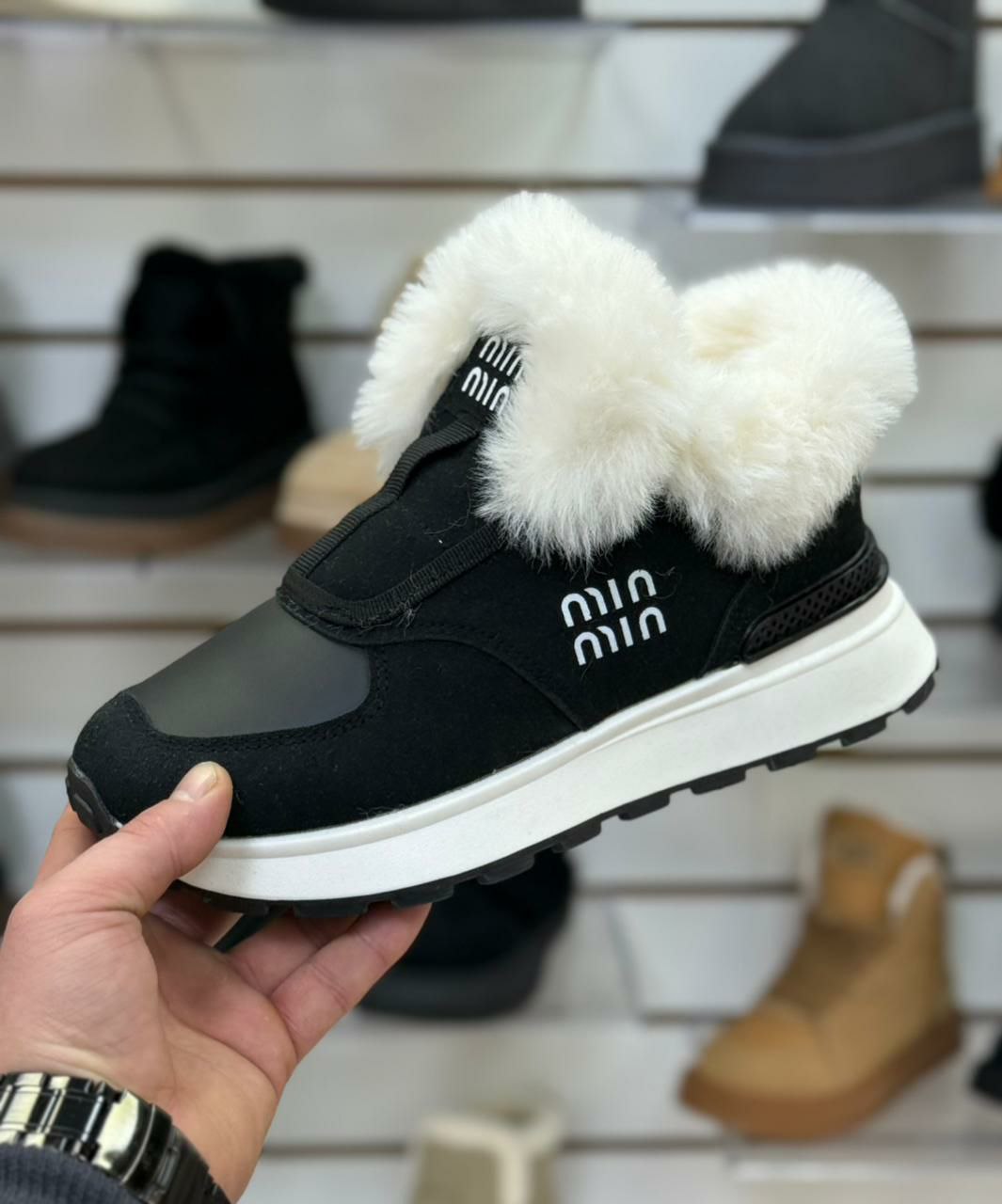 фото зимние женские кроссовки оптом с доставкой