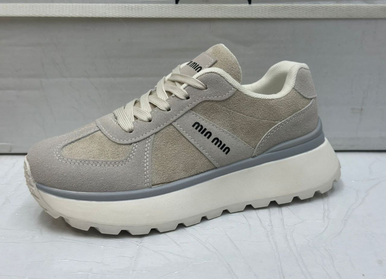 фото весенние женские кроссовки оптом