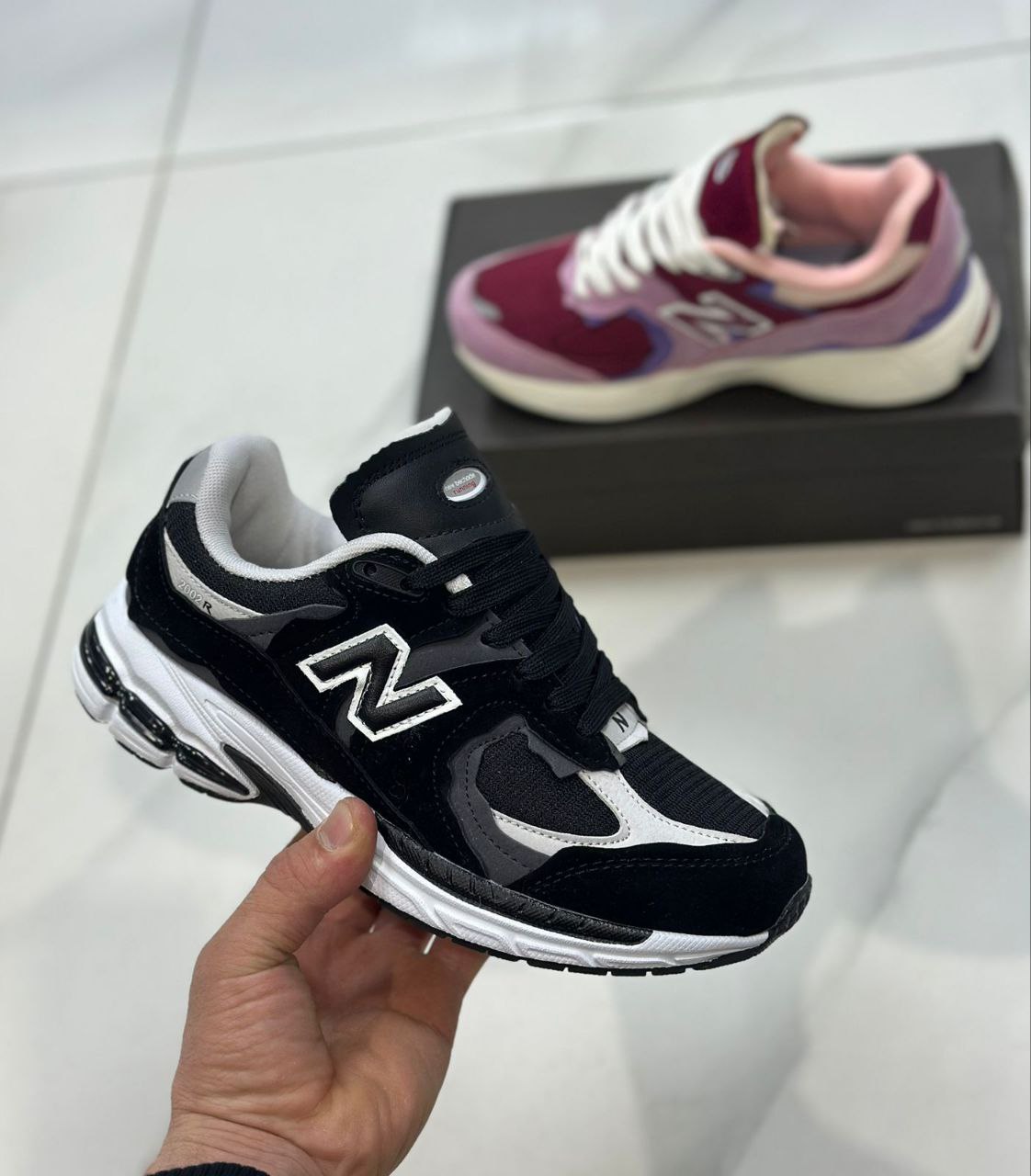 фото весенние женские кроссовки оптом