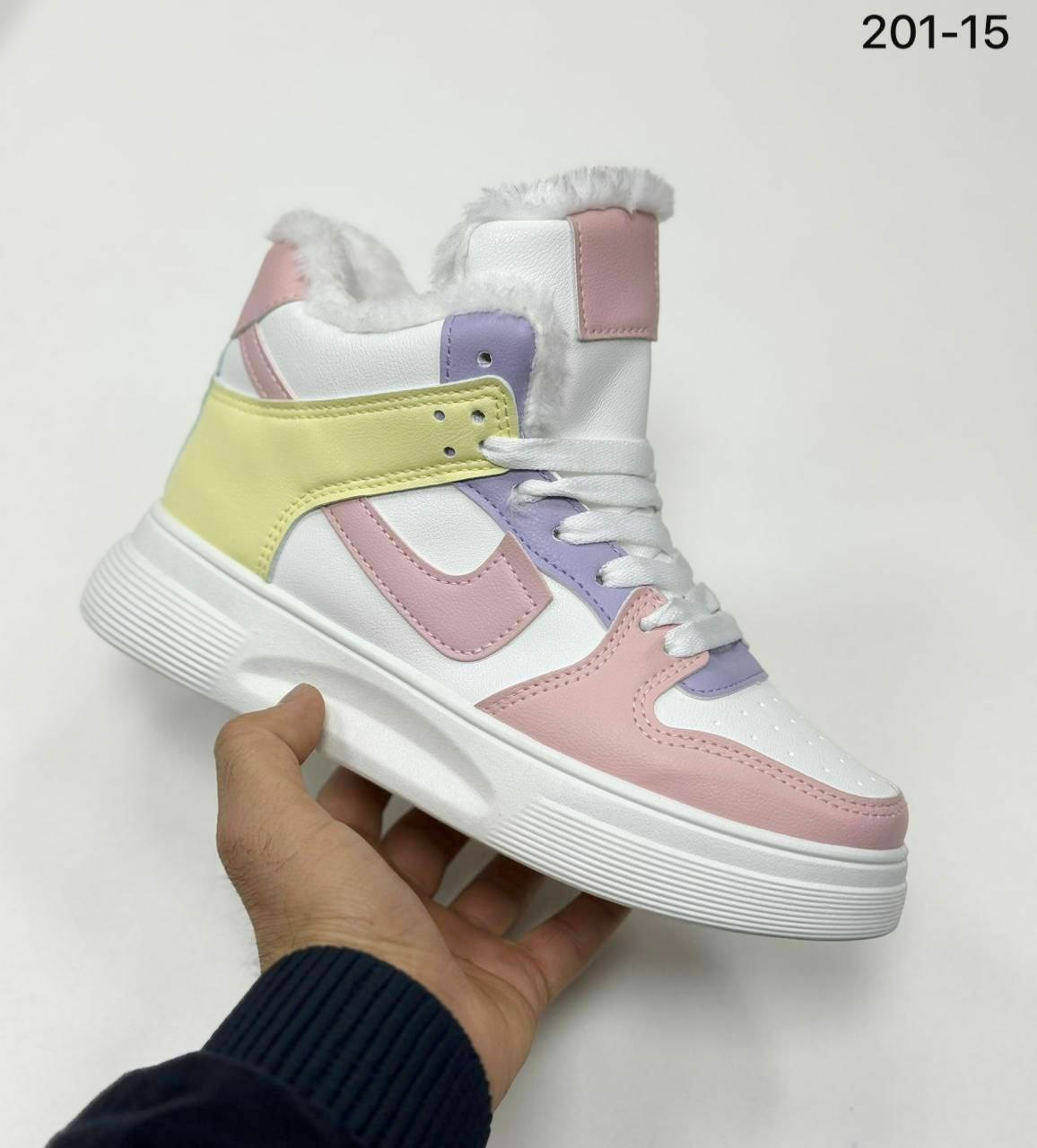 фото зимние женские кроссовки оптом с доставкой