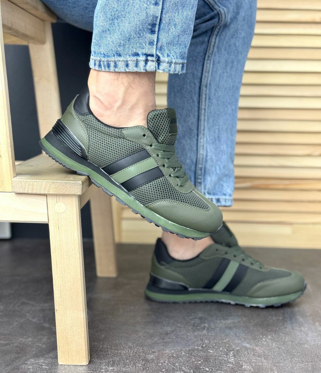 фото весенние мужские кроссовки оптом с доставкой