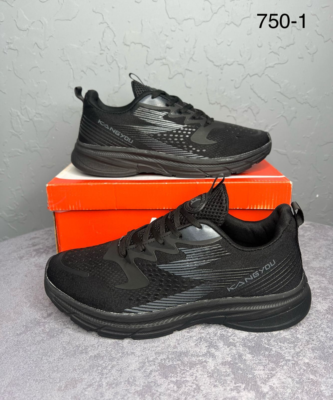 фото весенние мужские кроссовки оптом с доставкой