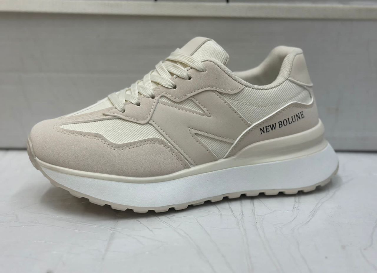 фото весенние женские кроссовки оптом