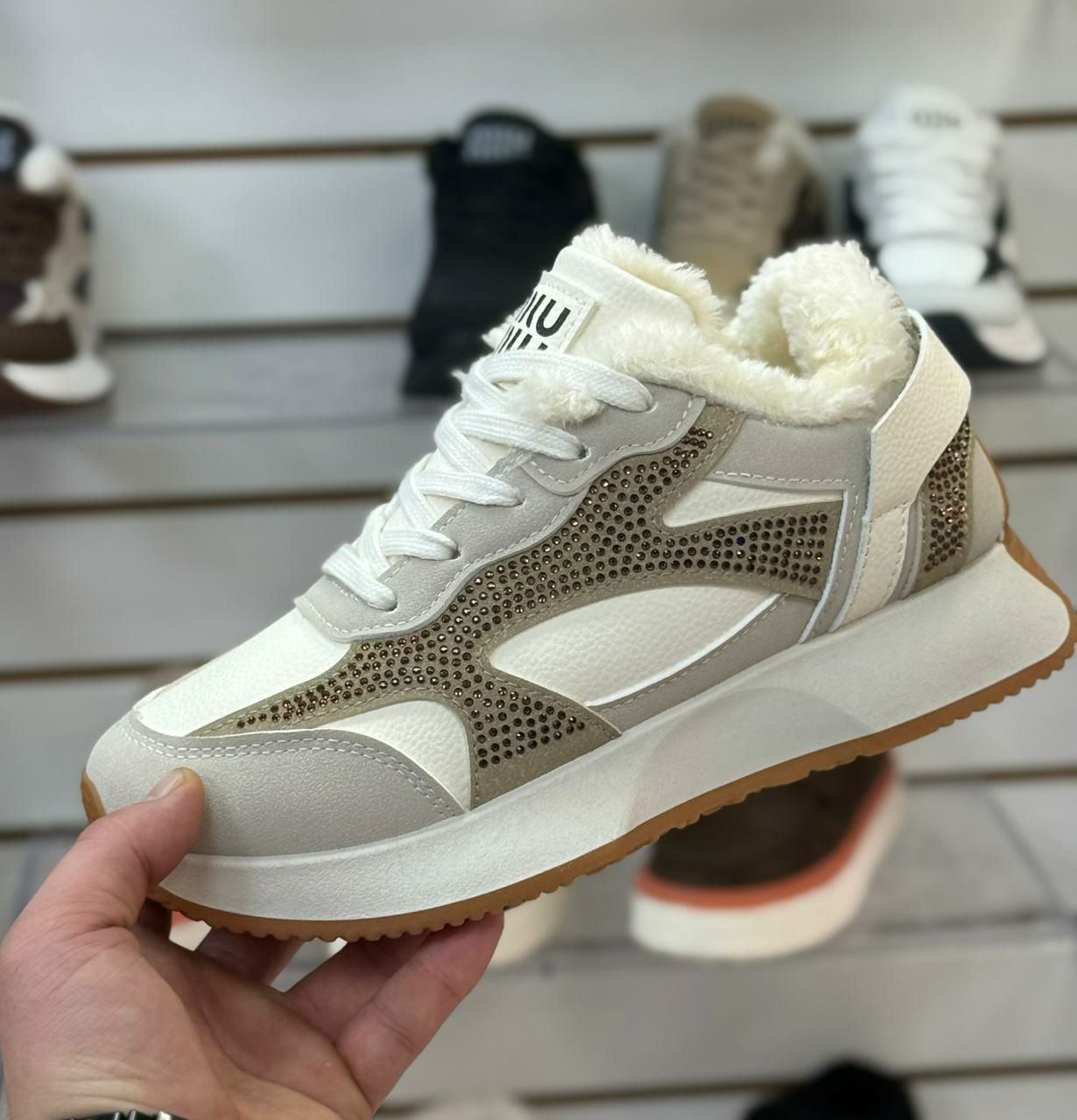 фото зимние женские кроссовки оптом с доставкой