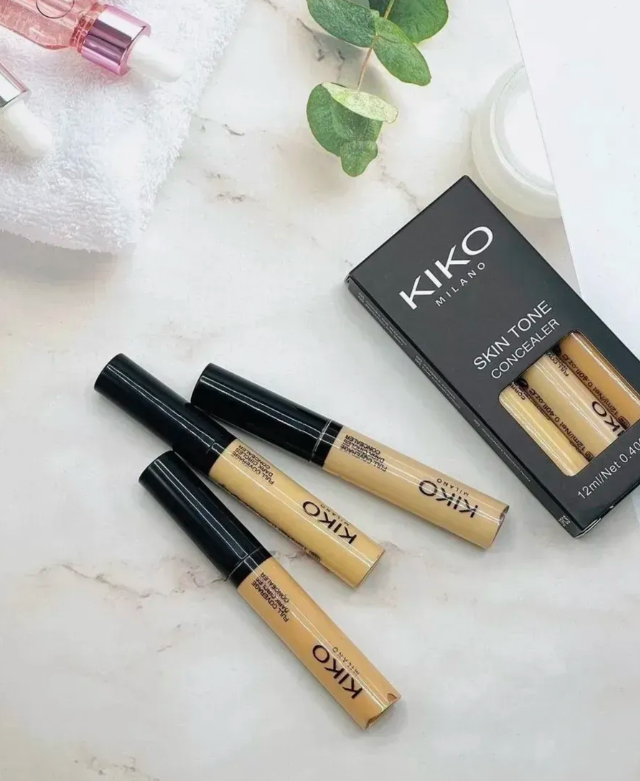 картинка Набор консилеров для лица Kiko 3 в 1 от магазина Одежда+