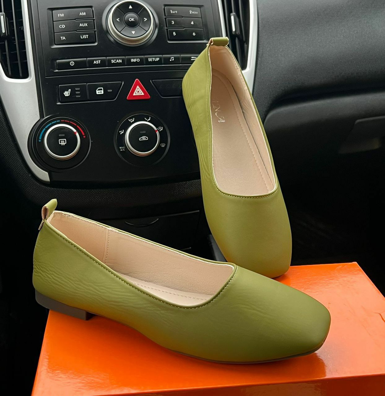 фото осенние женские туфли оптом от магазина МаринаОбувь