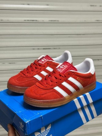 фото весенние женские кеды оптом