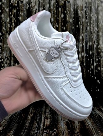 фото весенние женские кроссовки оптом