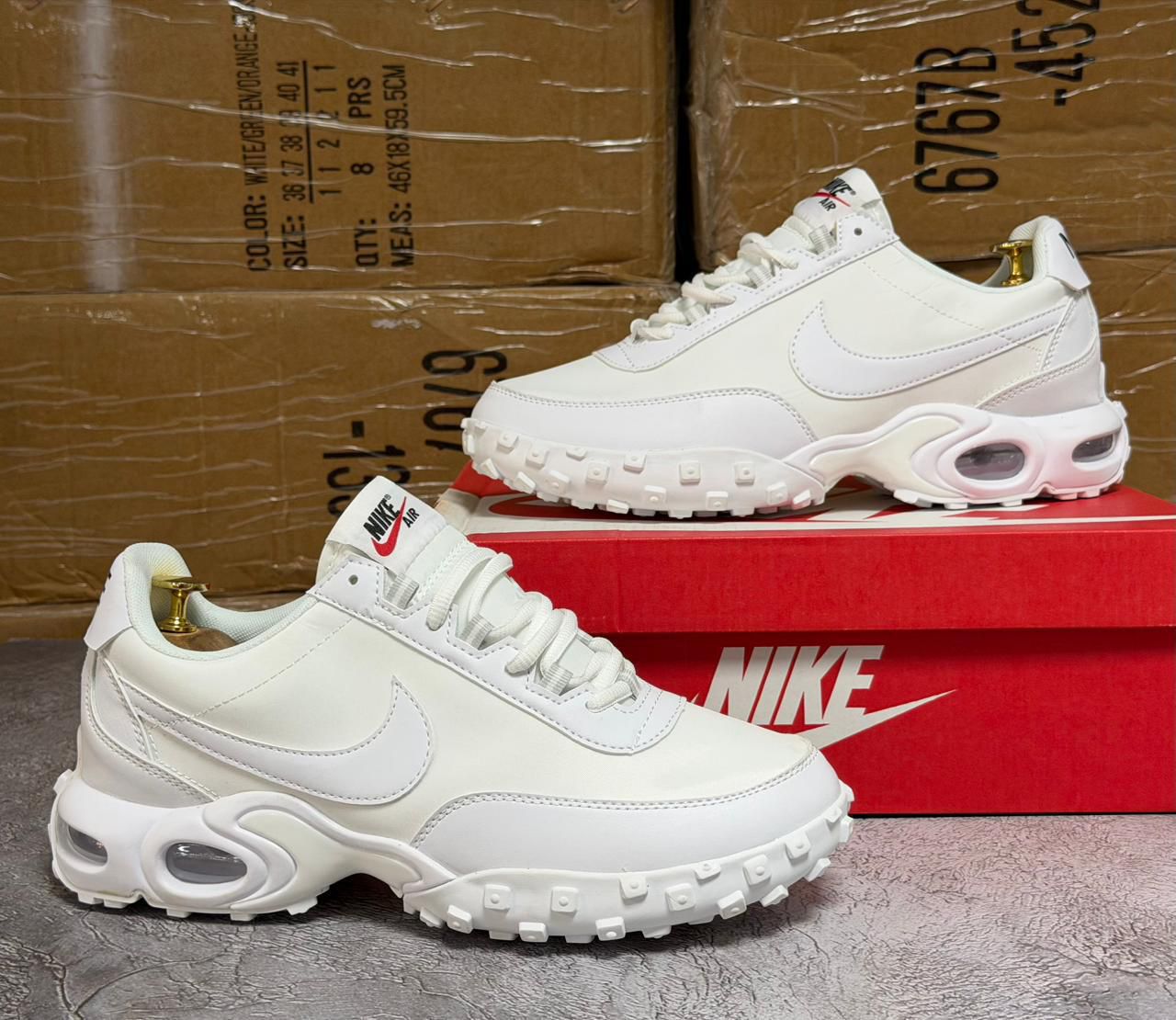 фото Мужские белые кроссовки Nike 614221 оптом с доставкой