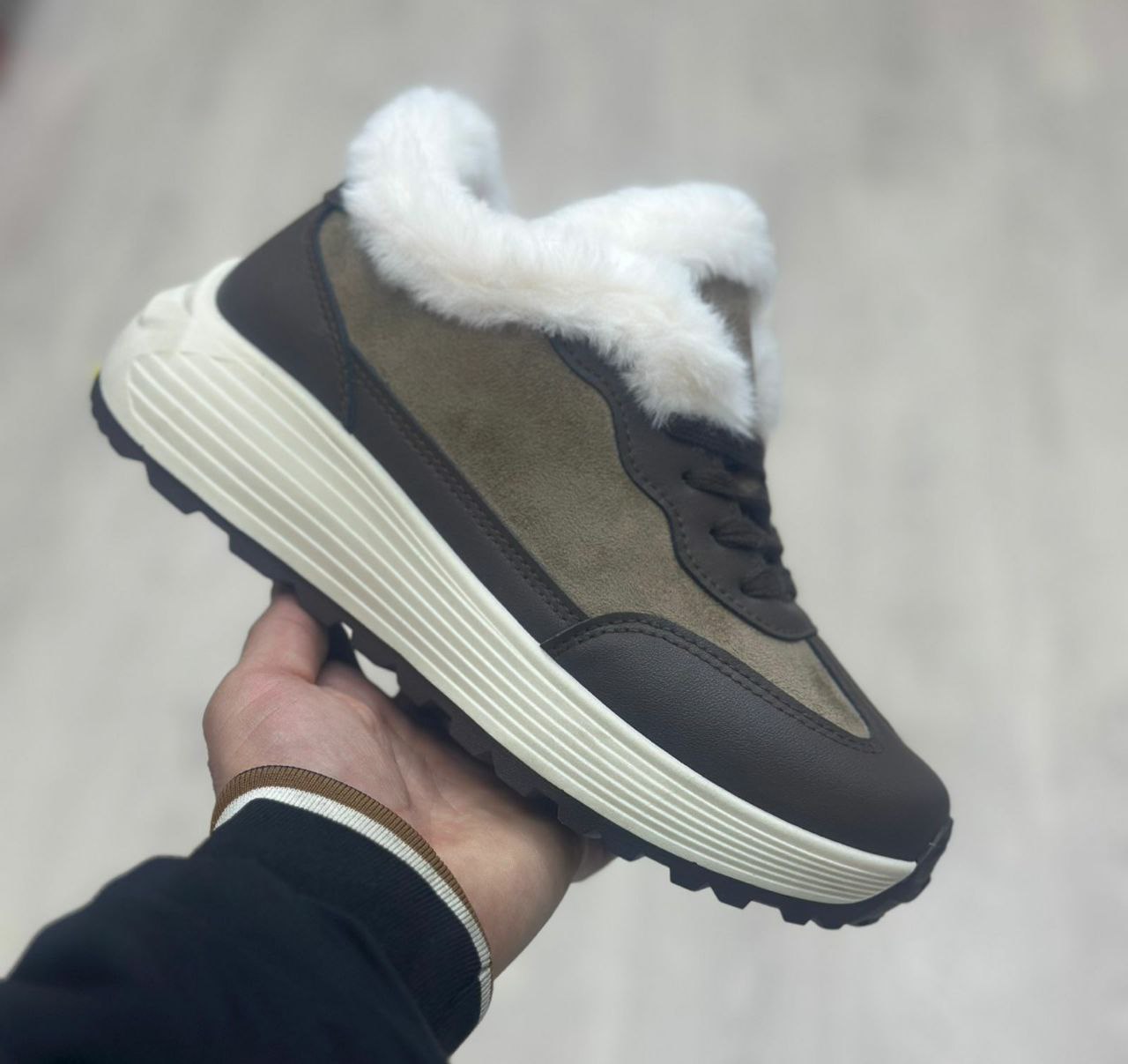 фото зимние женские кроссовки оптом с доставкой