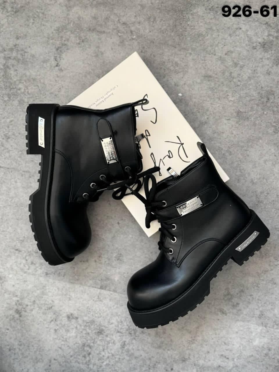 фото весенние женские ботинки оптом