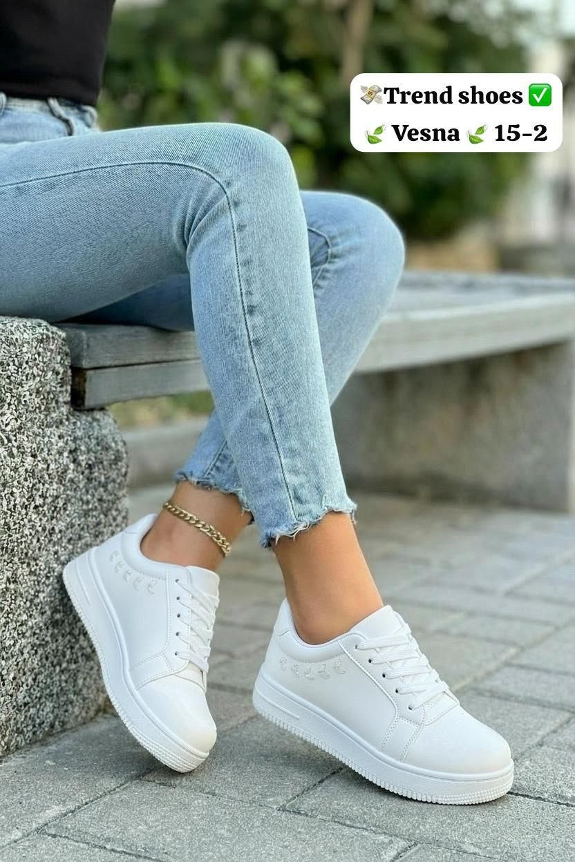 фото весенние женские кроссовки оптом