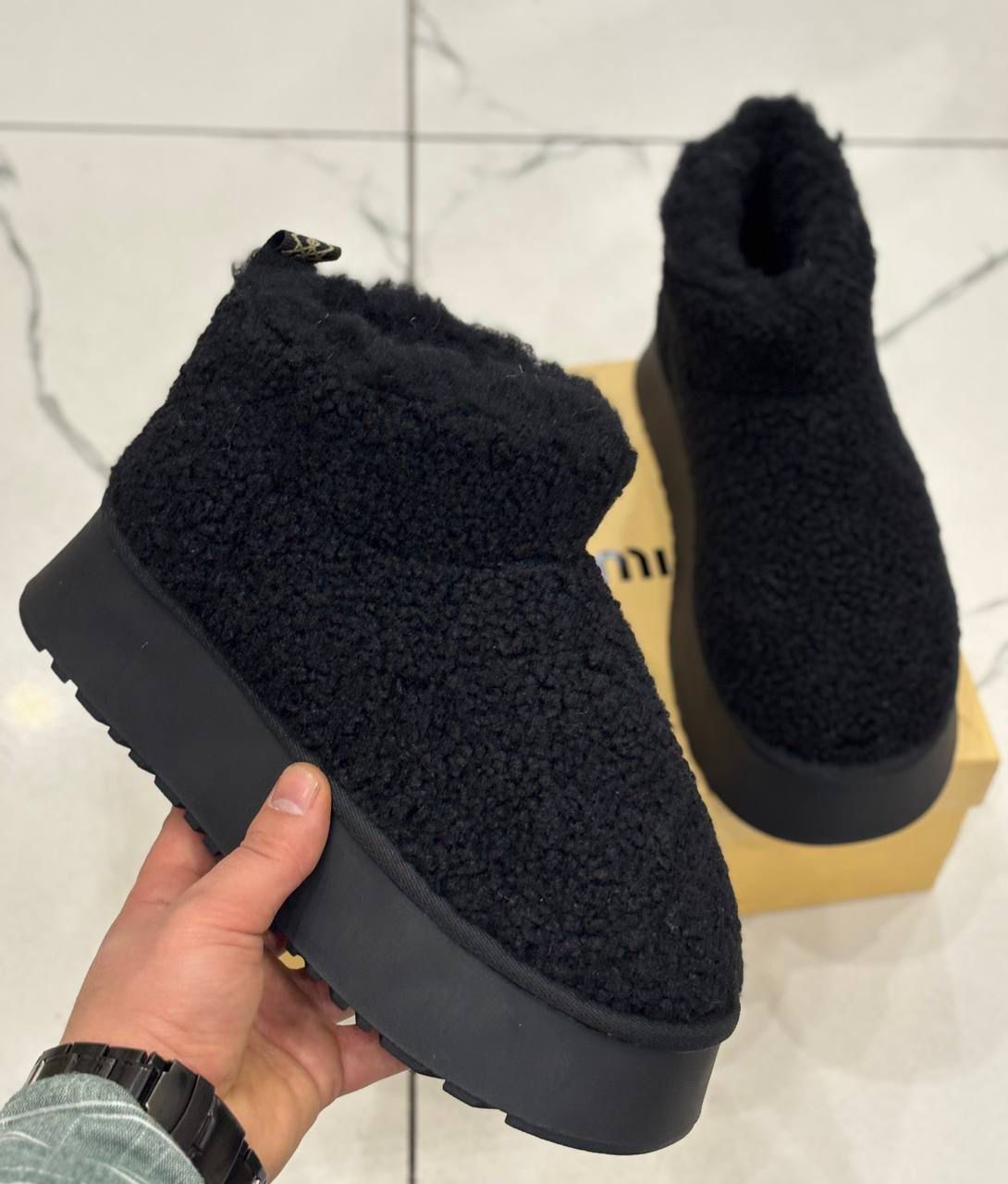 фото зимние женские угги оптом