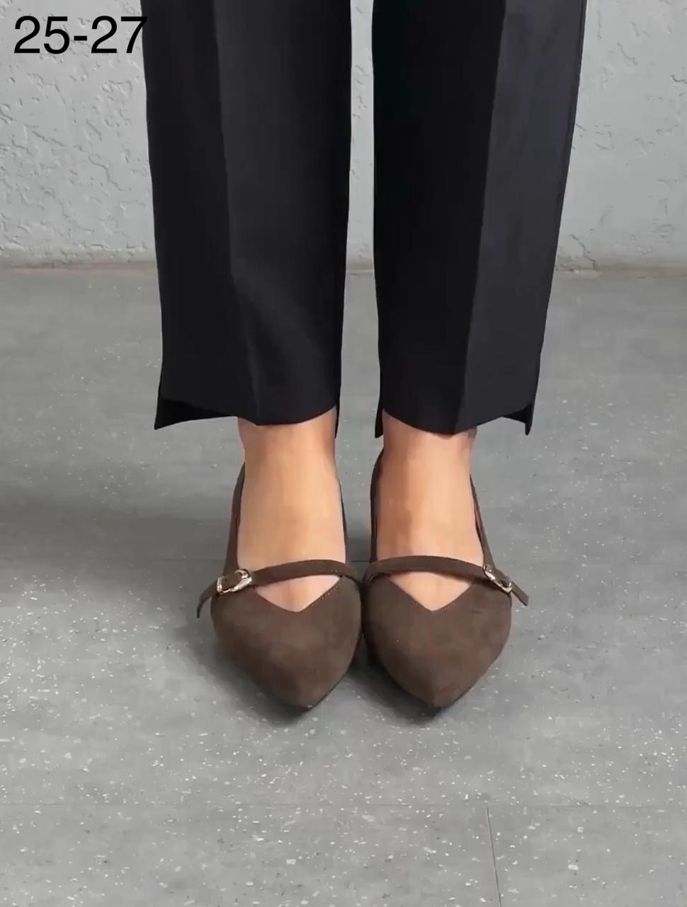 фото женские весенние туфли на каблуке 393300 оптом Москва