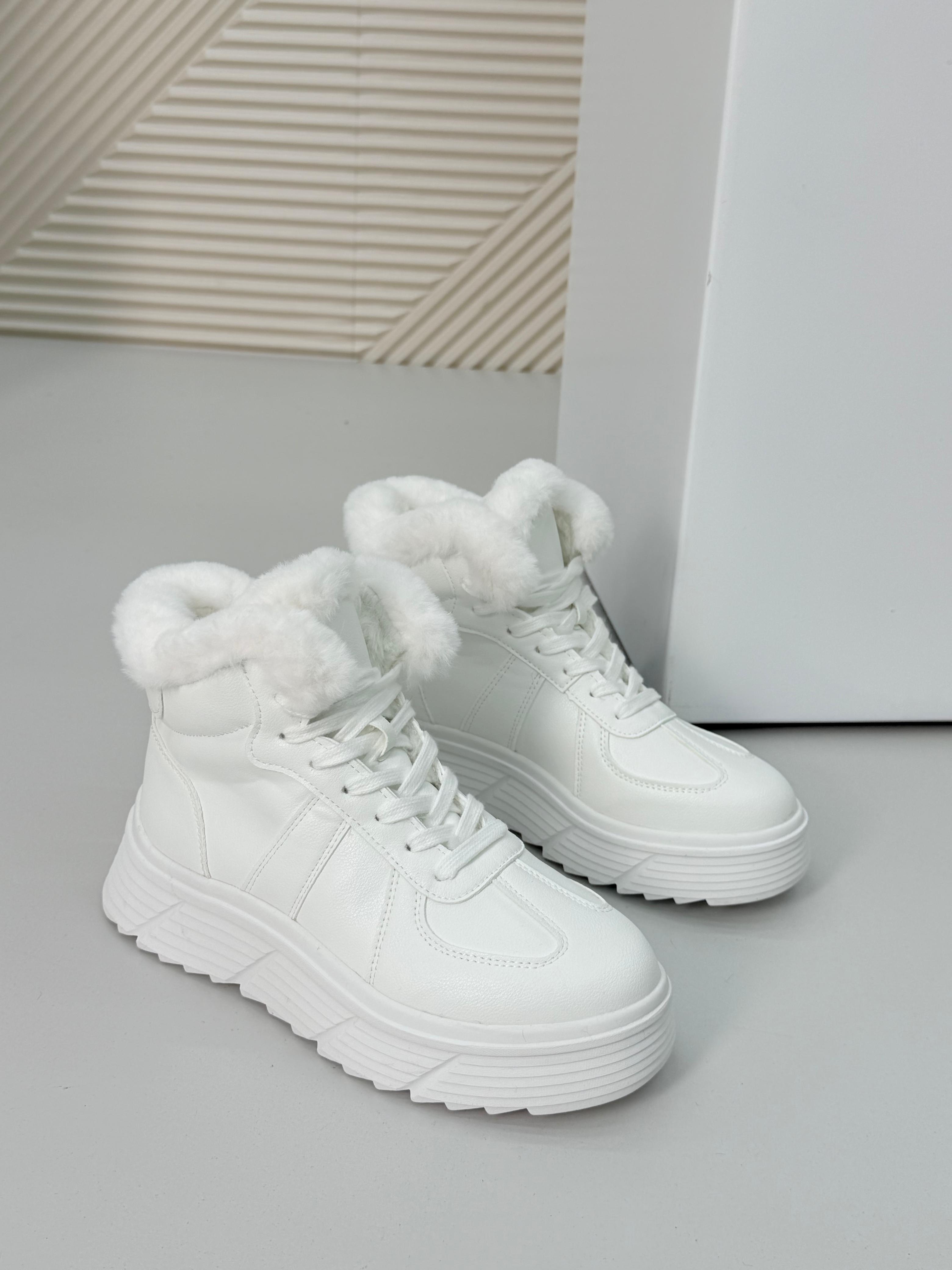 фото зимние женские кроссовки оптом с доставкой