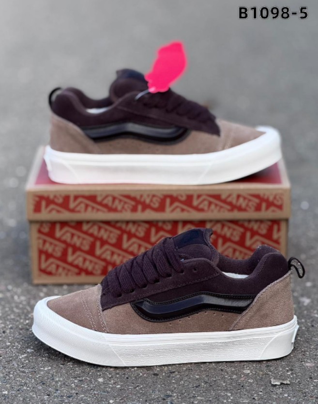 фото зимние женские кроссовки оптом с доставкой