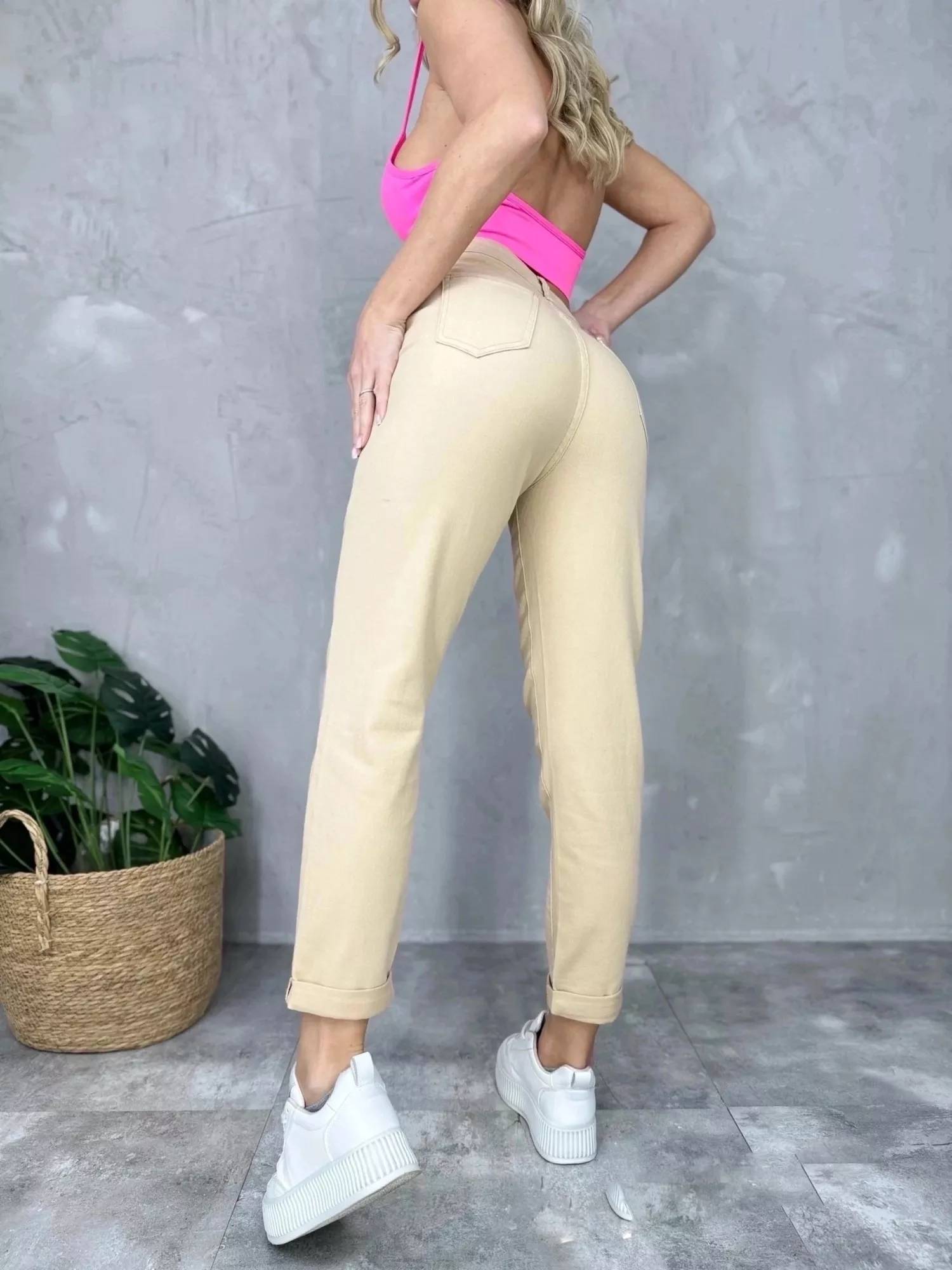 картинка Джинсы от магазина Одежда+