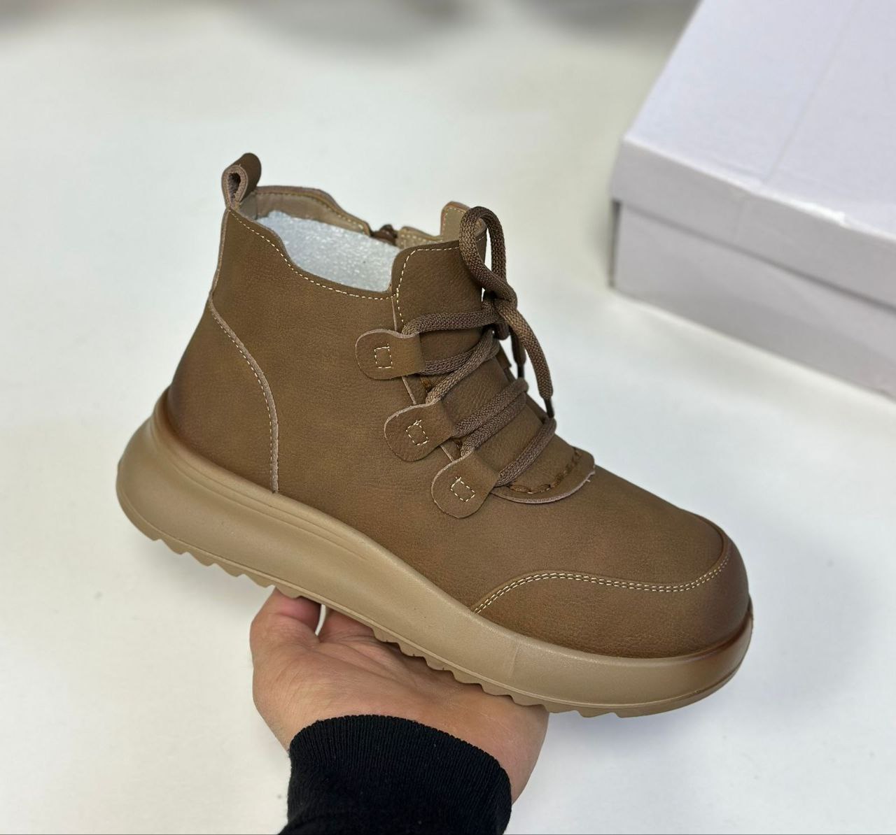 фото весенние женские ботинки оптом