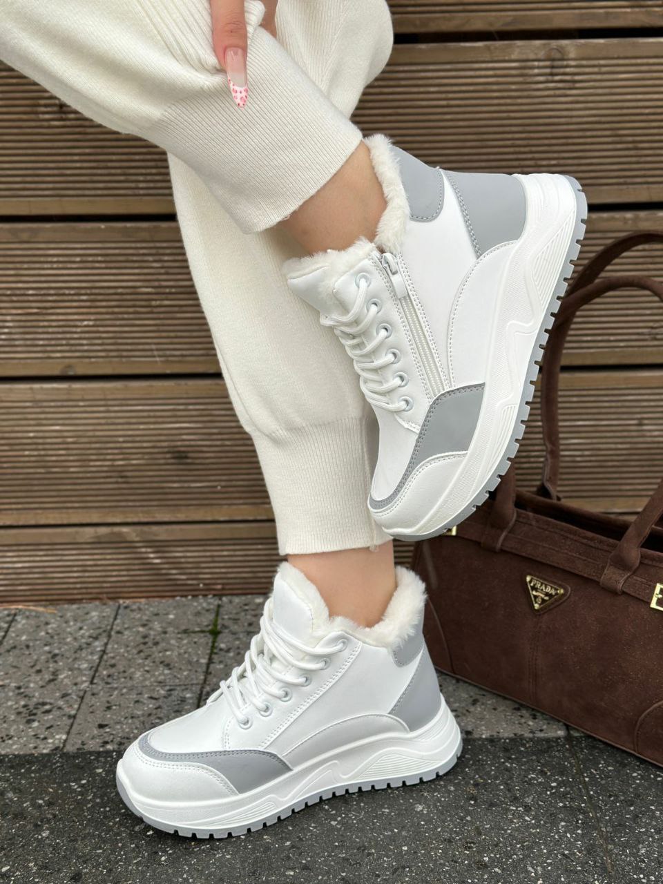 фото зимние женские кроссовки оптом с доставкой