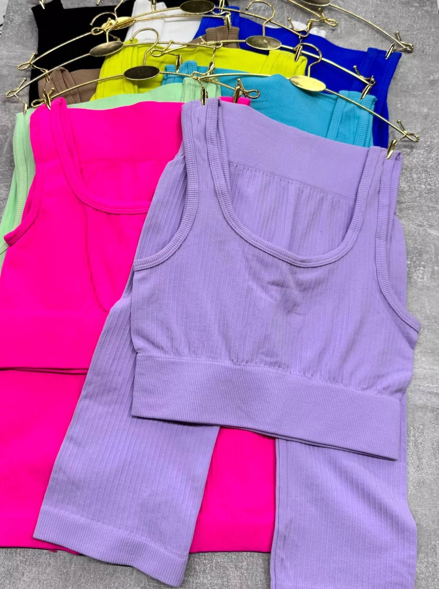 картинка Костюм двойка без выбора от магазина Одежда+