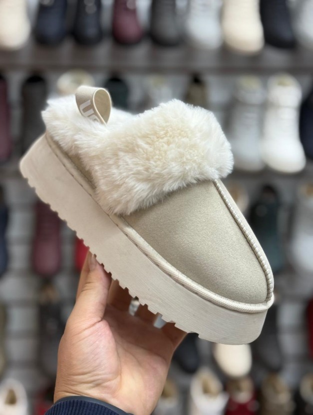 фото зимние женские угги оптом