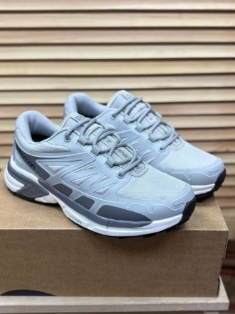 фото весенние мужские кроссовки оптом с доставкой