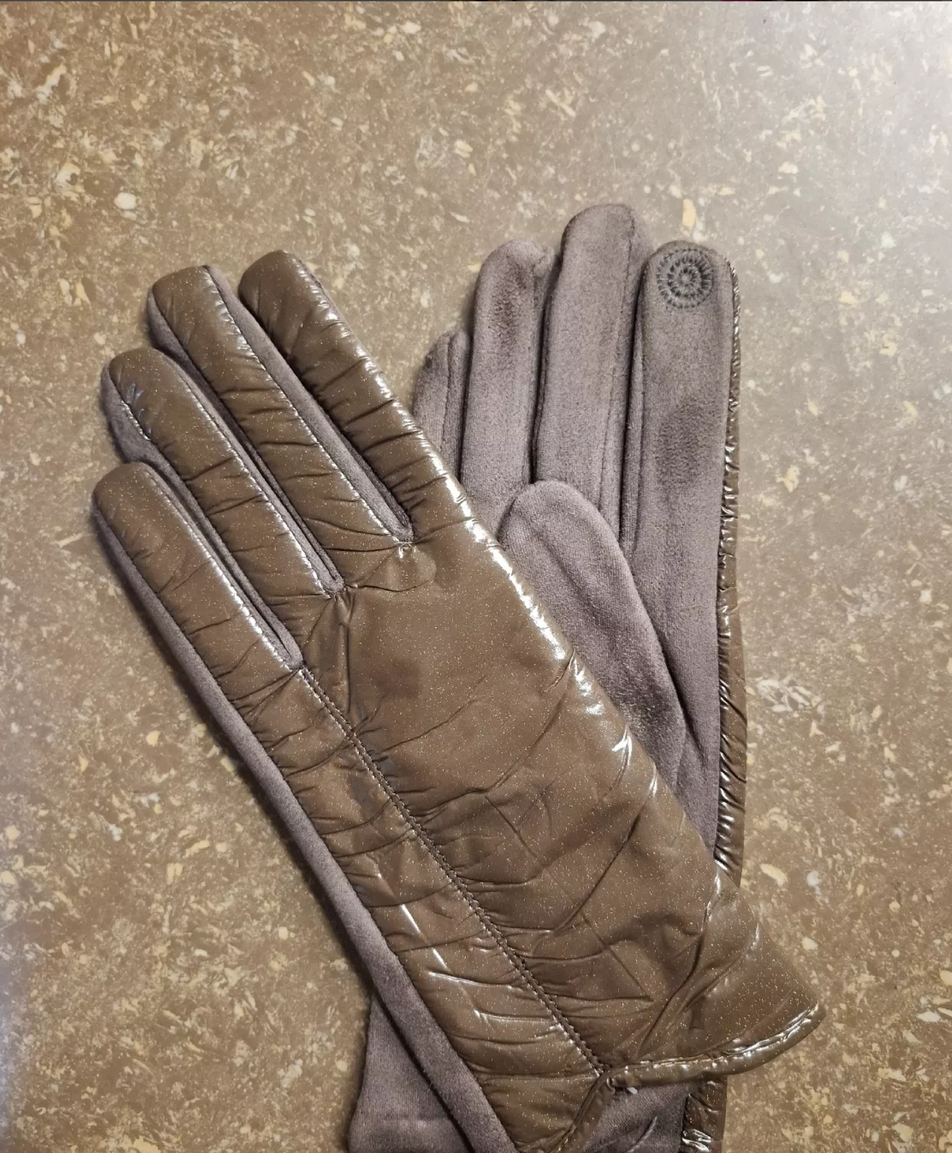 картинка Перчатки для женщин от магазина Одежда+