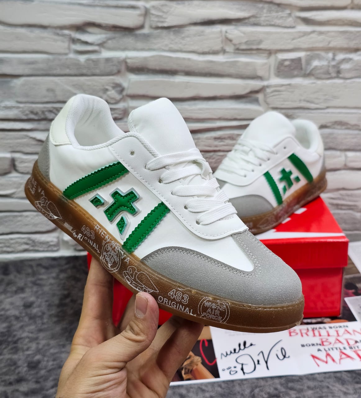 фото весенние женские кроссовки оптом