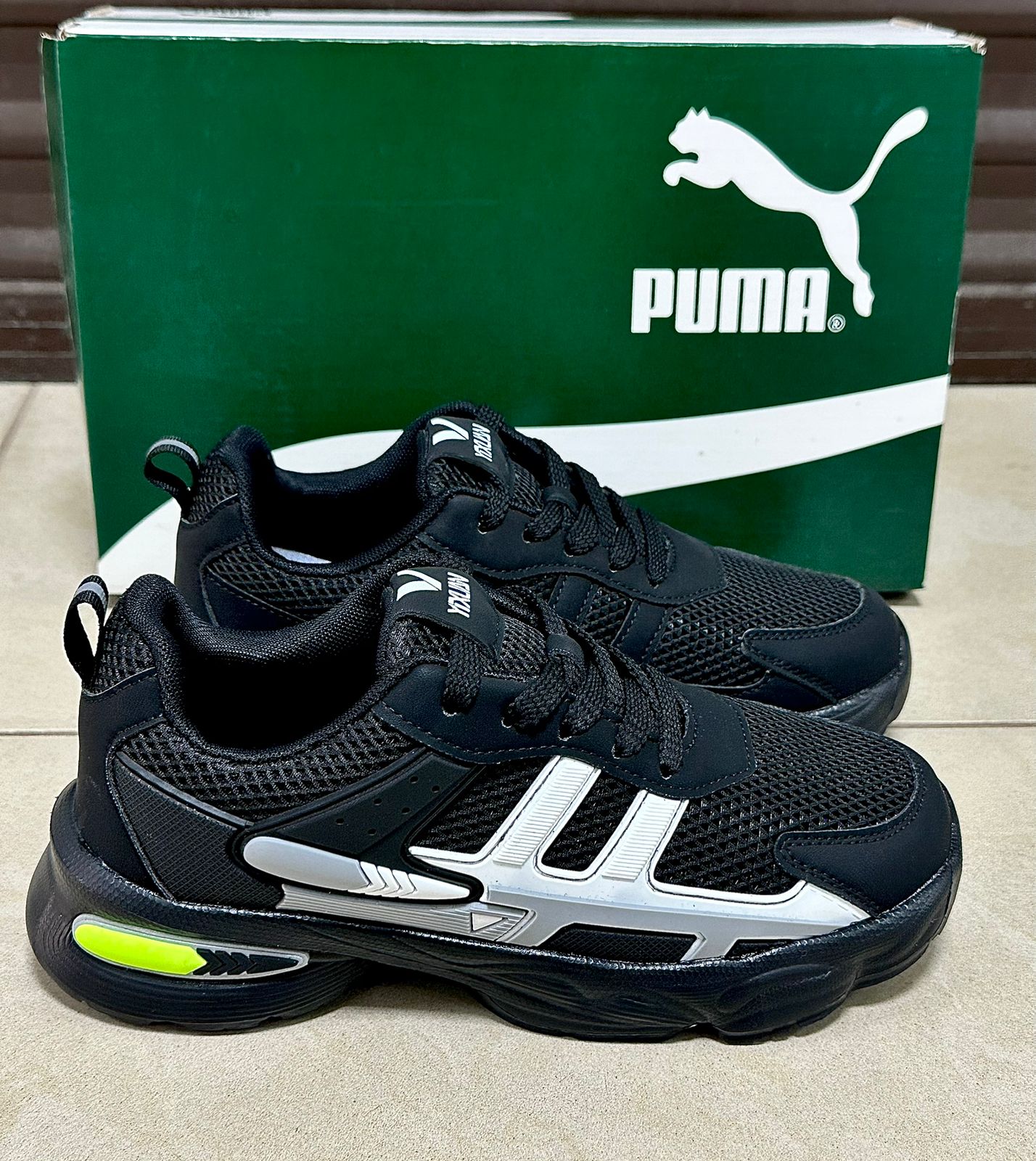 фото женские кроссовки puma 739704 оптом