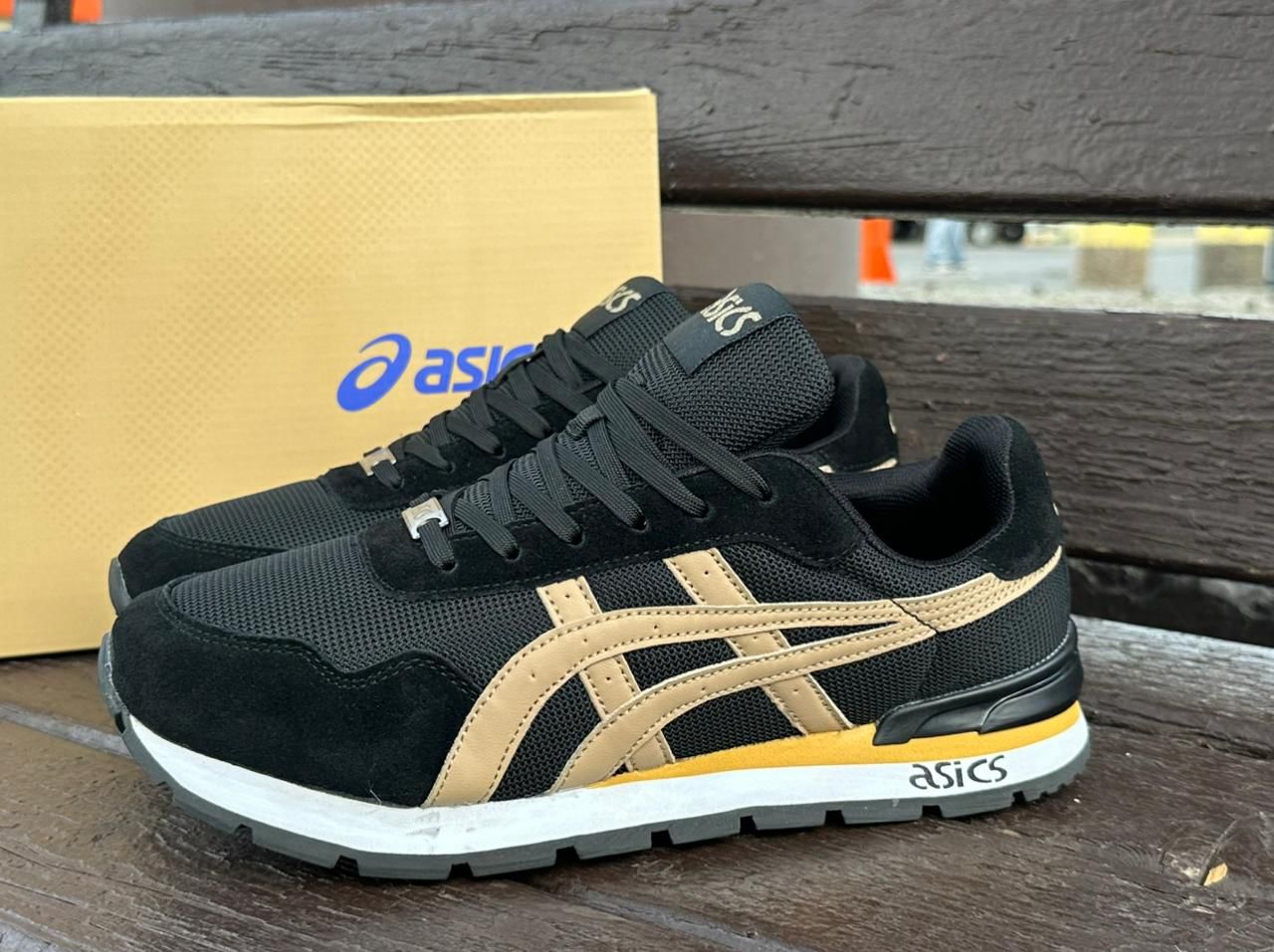 фото мужские черные кроссовки asics 845050 оптом