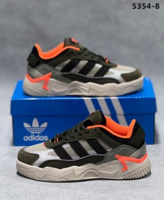 фото весенние женские кроссовки оптом