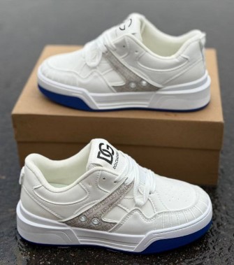 фото весенние женские кроссовки оптом