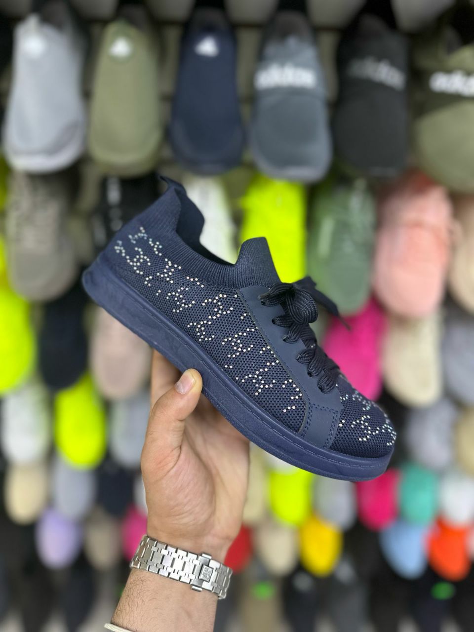 фото весенние женские кроссовки оптом