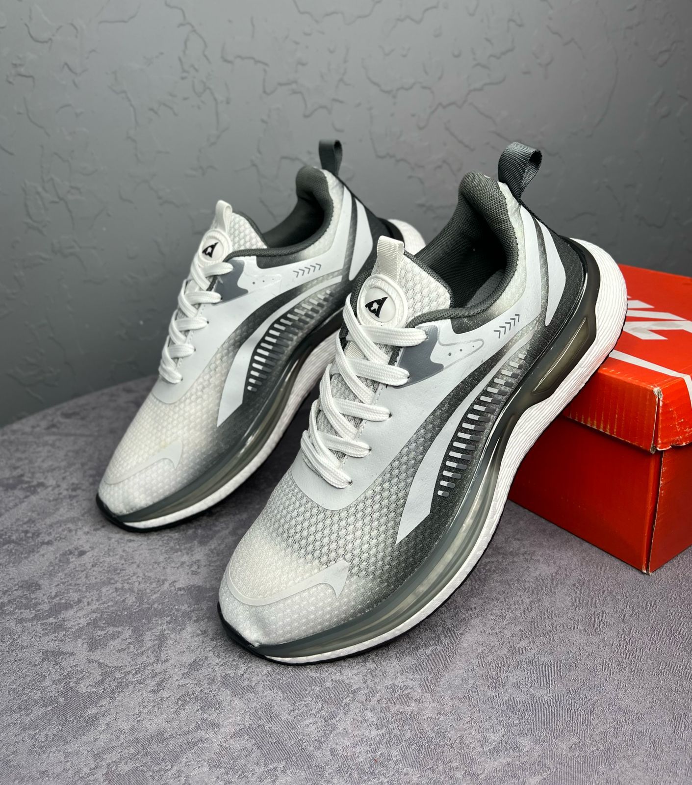 фото весенние мужские кроссовки оптом с доставкой