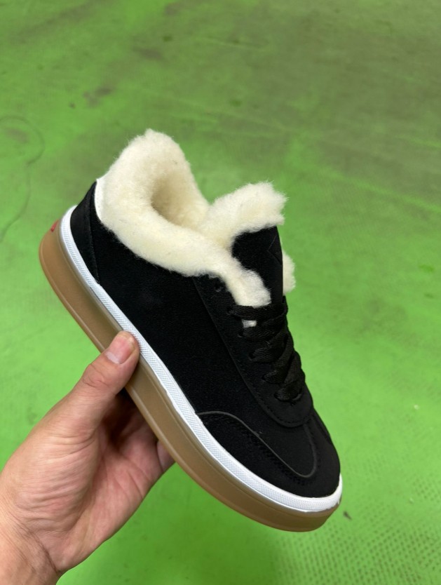 фото зимние женские кроссовки оптом с доставкой