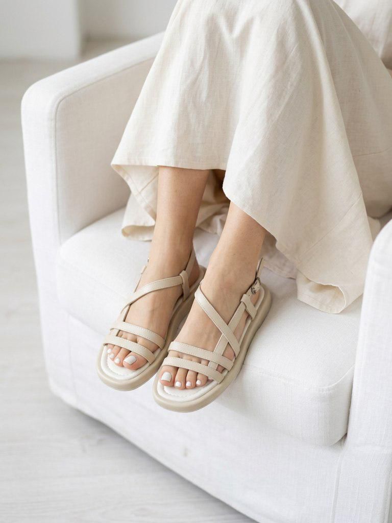 фото женские весенние сандалии 623477 оптом