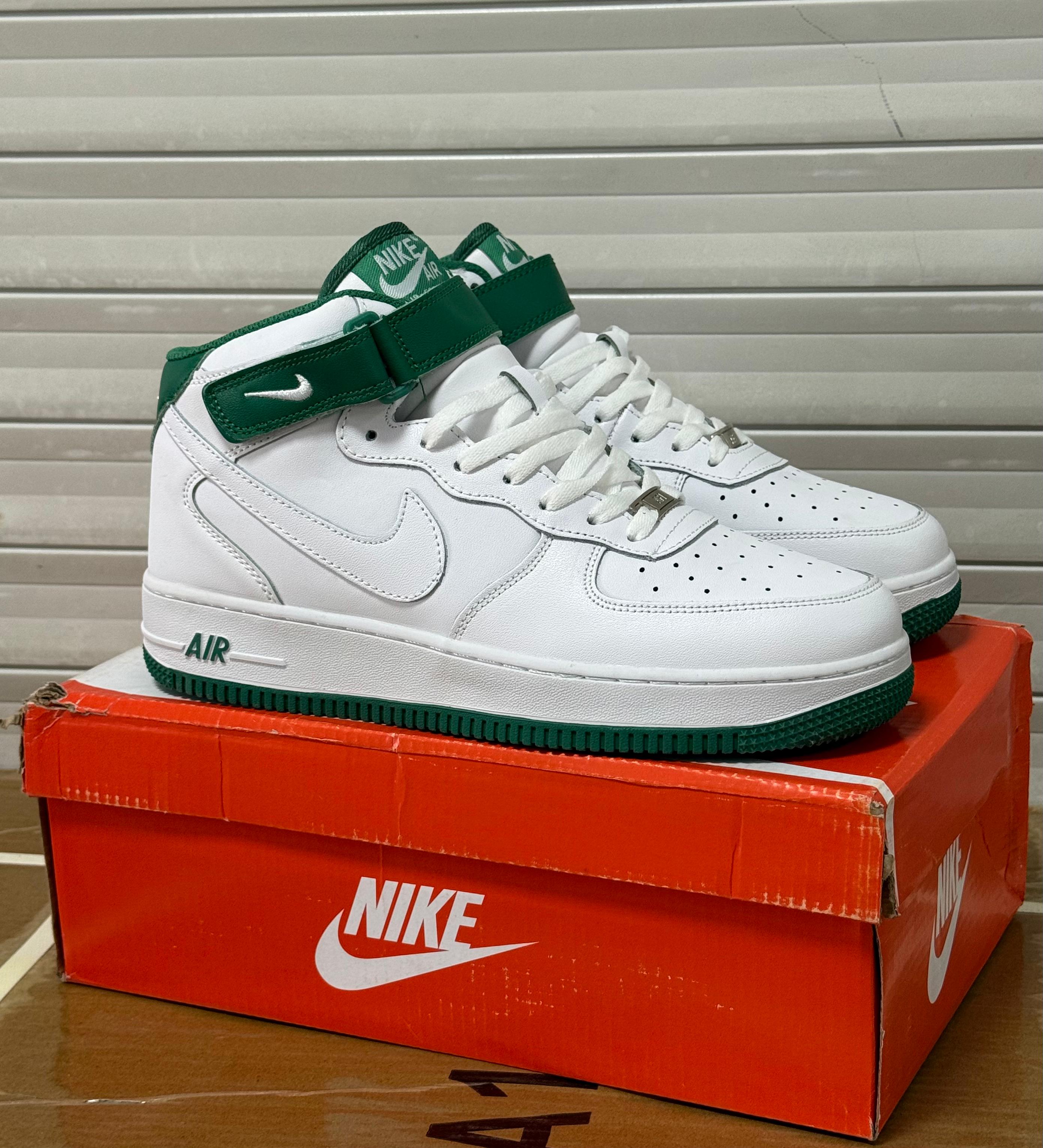 фото осенние мужские кроссовки оптом