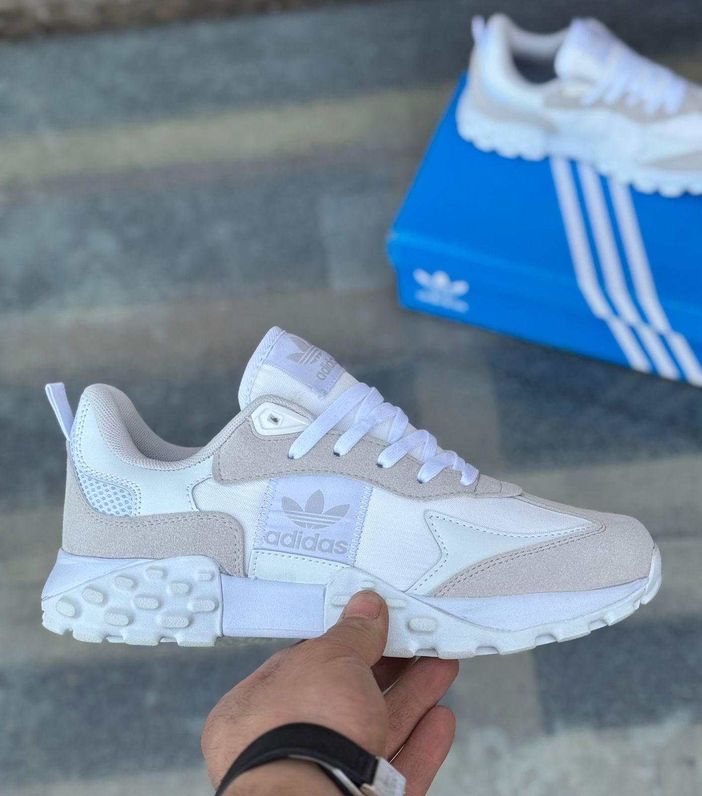 фото Мужские весенние кроссовки Adidas 801984 оптом с доставкой