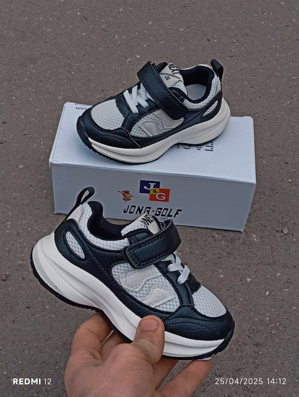 фото весенние кроссовки для мальчиков оптом