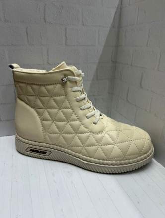 фото весенние женские ботинки оптом