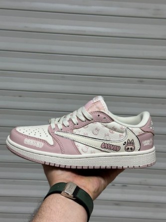 фото весенние женские кроссовки оптом