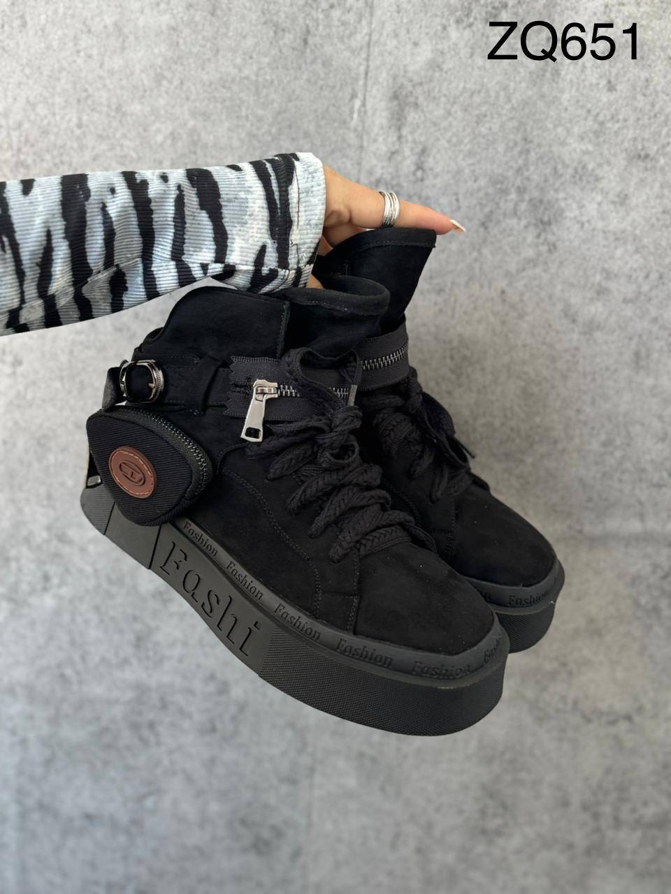 фото весенние женские ботинки оптом