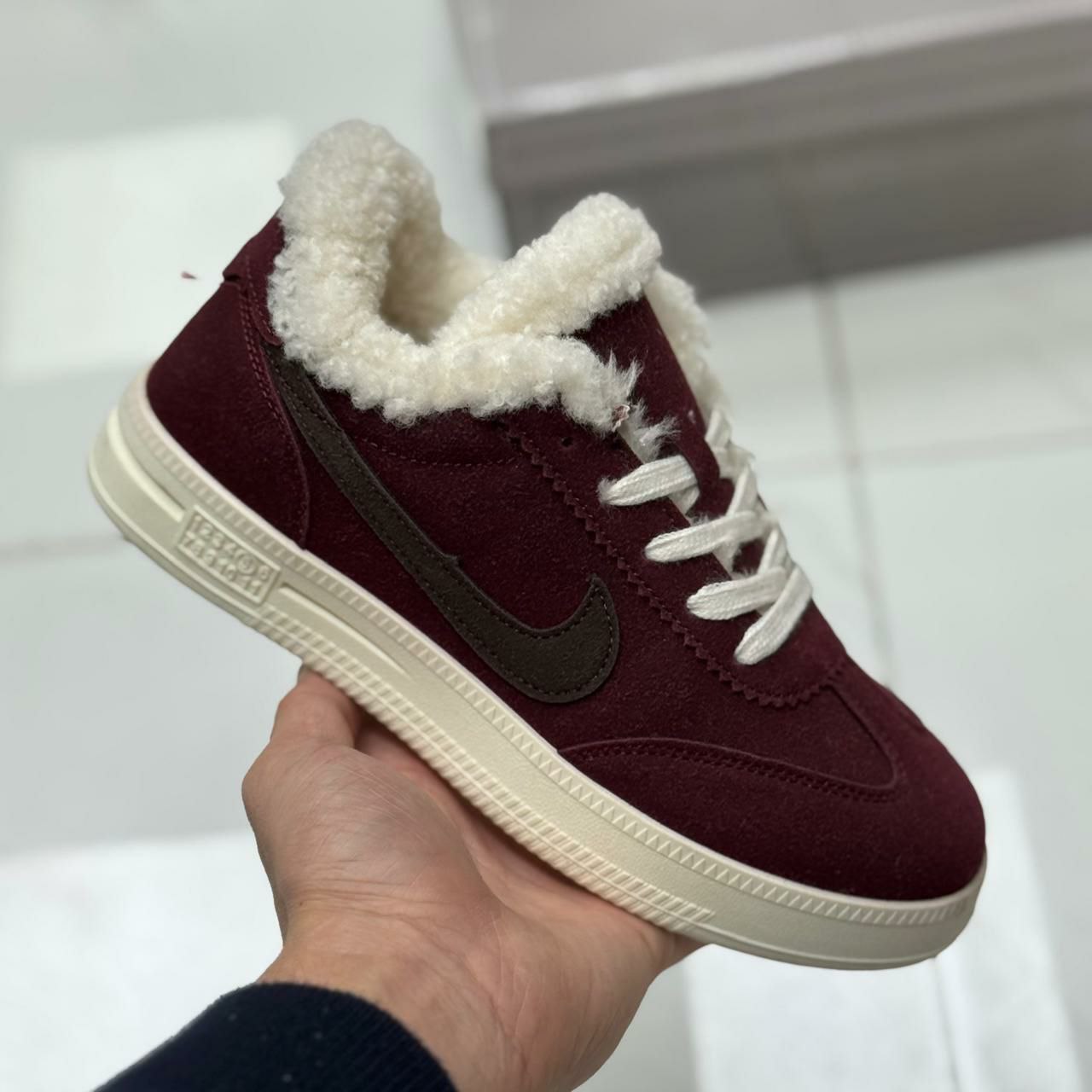 фото зимние женские кроссовки оптом с доставкой