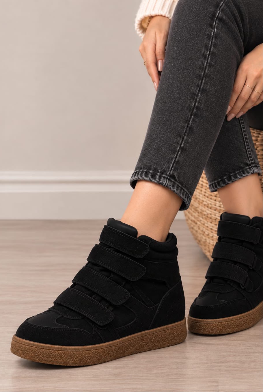 фото Женские осенние кроссовки на липучках 119614 оптом на лето для мужчин