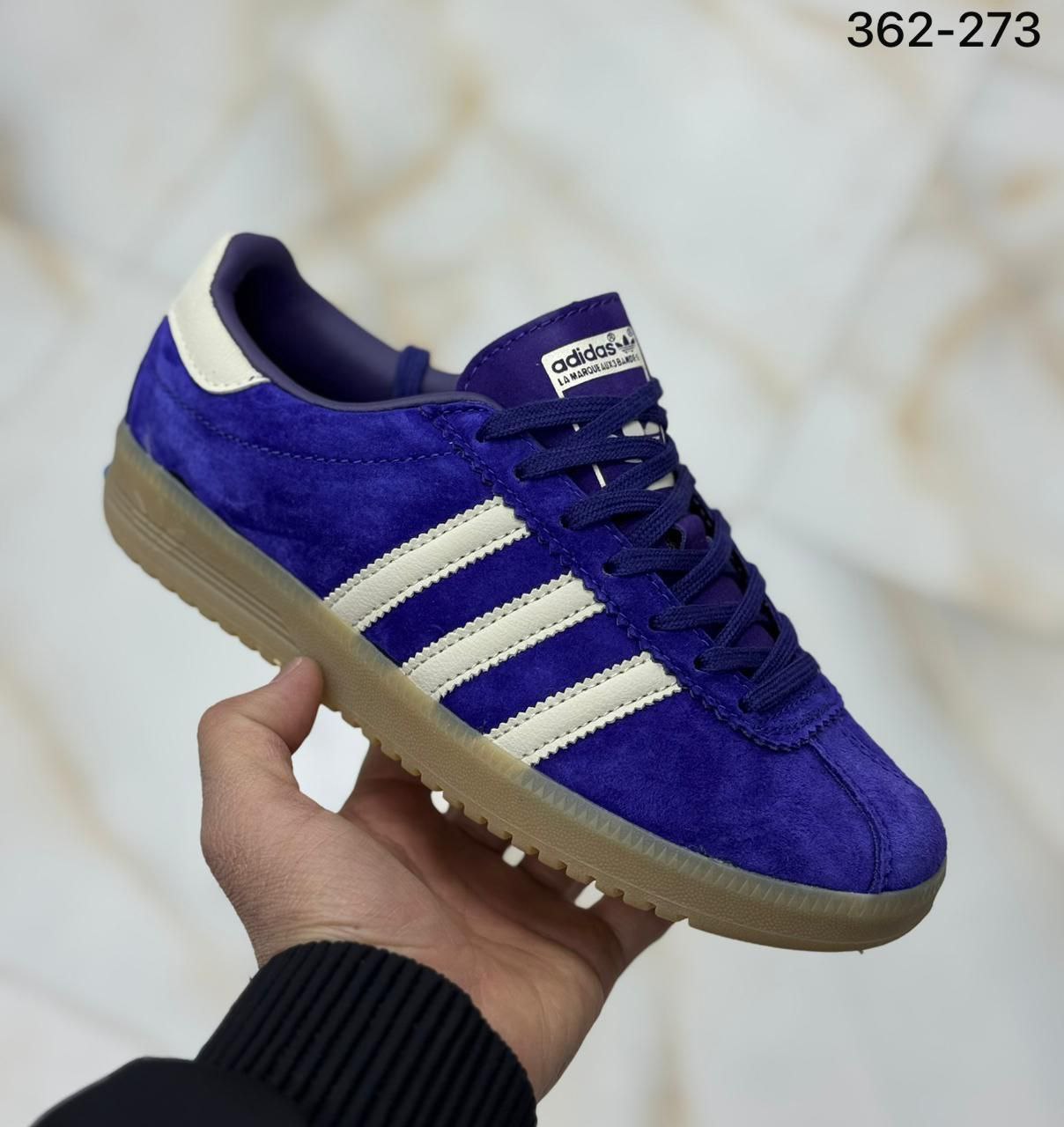 фото весенние женские кроссовки оптом