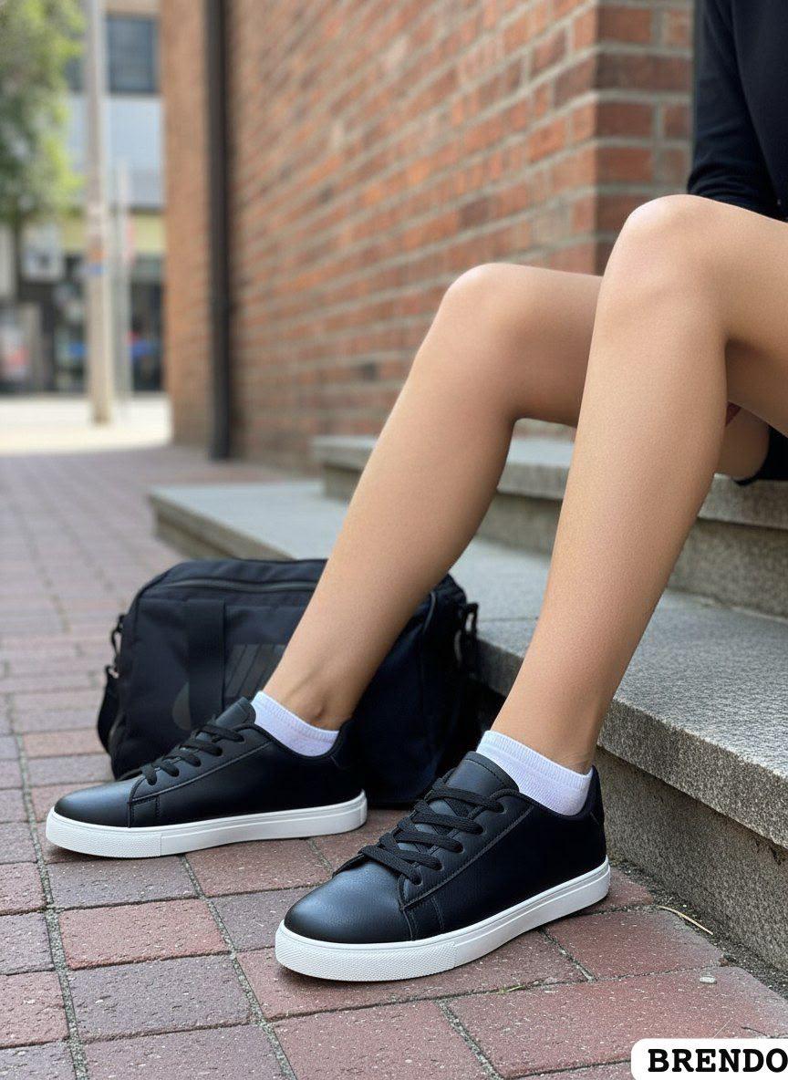 фото женские черные sneakers 766033 оптом